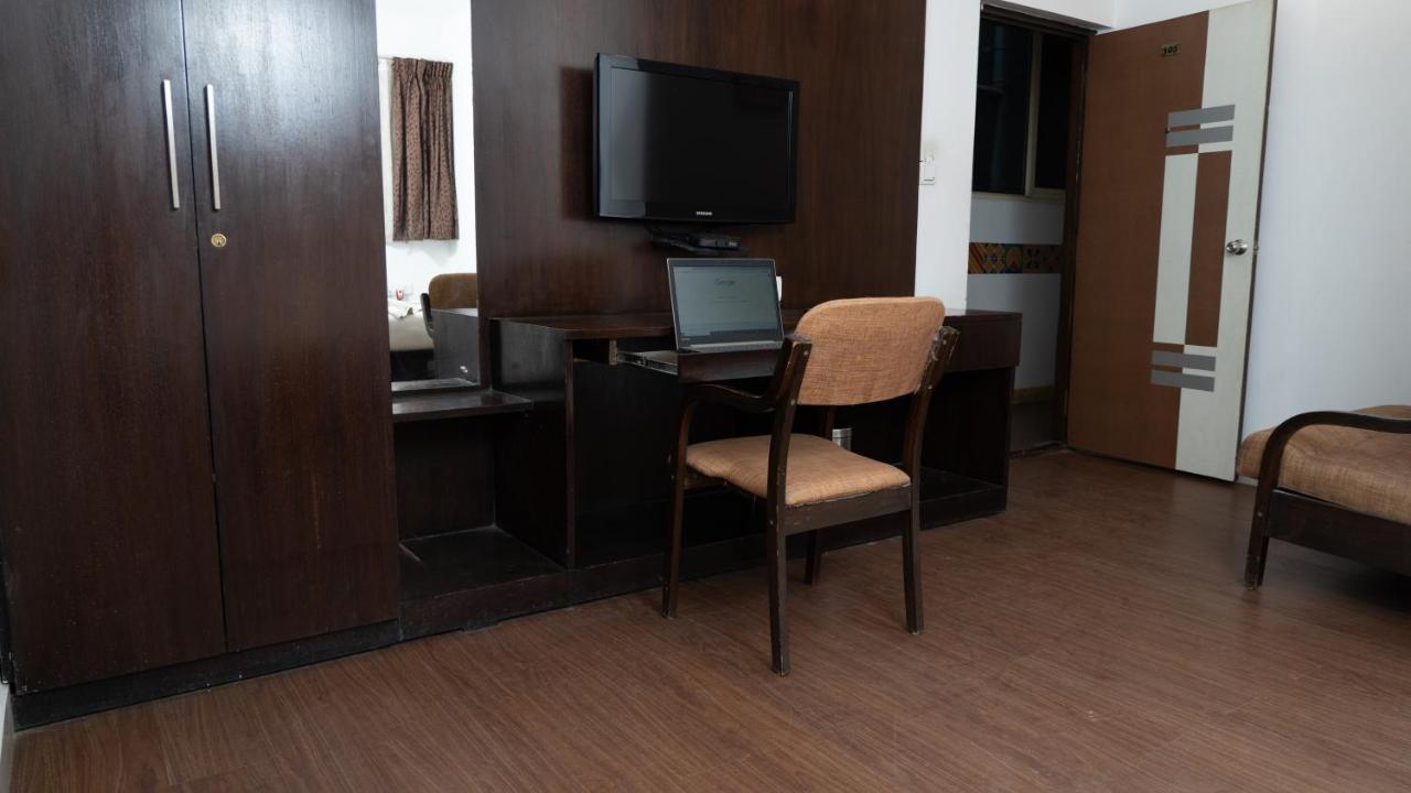 Hotel Scarlet Bangalore Esterno foto