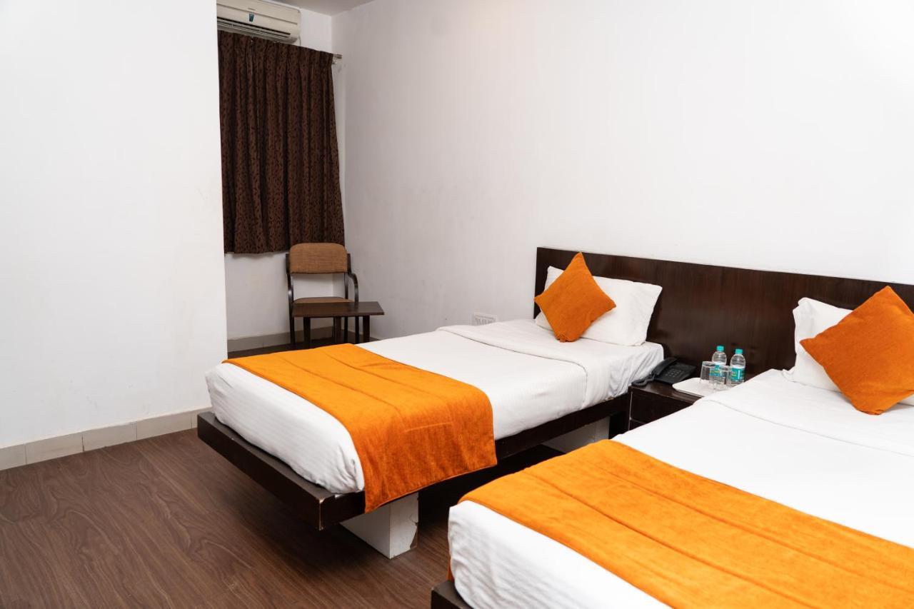 Hotel Scarlet Bangalore Esterno foto
