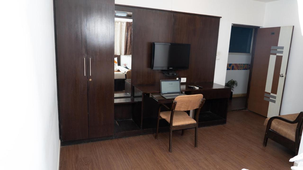 Hotel Scarlet Bangalore Esterno foto