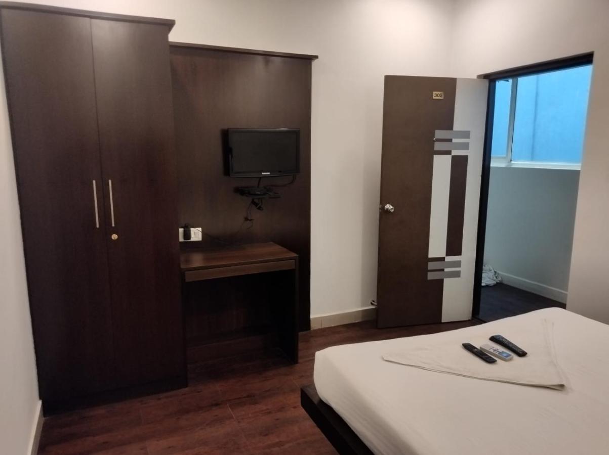 Hotel Scarlet Bangalore Esterno foto